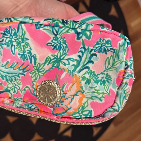 Brand New! Sold out! Runaround Printed Belt Bag / bumbag - classic Lilly print - Picture 5 of 5